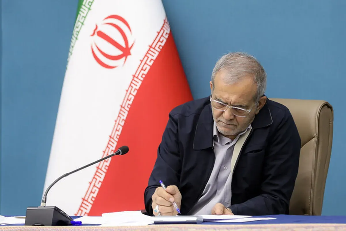 پزشکیان در تماس با امیر قطر : برای پایان دادن به جنگ و تنش
در منطقه آمادهایم
