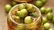 طرز تهیه ترشی گوجه سبز فوری، ترد و خوشمزه