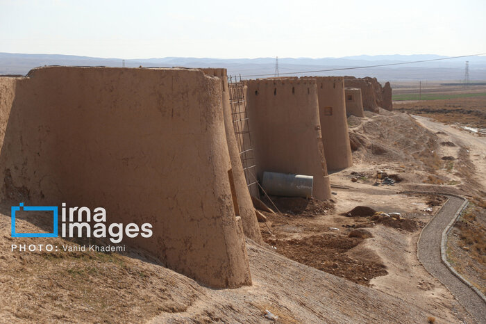 فرش قرمز «بلقیس» اسفراین خراسان شمالی زیرپای سرمایه‌گذاران