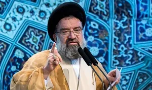 احمد خاتمی: شعار انتقام تا خبر مرگ ترامپ ادامه دارد/ تجمعات شبانه تا زمانی که مقام معظم رهبری لازم بدانند برگزار می شود