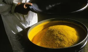 «کیک زرد» چیست؟ / سفر پیچیده «اورانیوم» در صنعت هسته‌ای