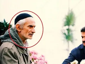 کیومرث ملک مطیعی در جوانی و در در کنار فرزندش؛ دهه 40 (عکس)