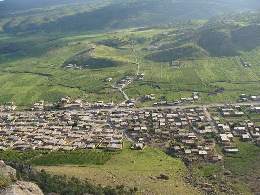 هلیلان؛ سرزمینی که تاریخ ۲۰۰ هزار ساله را در دل کوههای زاگرس پنهان کرده است هلیلان؛ سرزمینی که تاریخ ۲۰۰ هزار ساله را در دل کوههای زاگرس پنهان کرده است