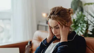 گیجی ناگهانی چیست و چه بیماری هایی باعث آن می شوند؟