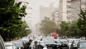 کاهش دما و وزش باد در تهران؛ هوای خنک در راه است