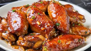 طرز تهیه بال مرغ آبدار و خوشمزه با سس مخصوص