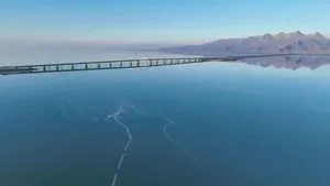 رهاسازی ۱۸۳ میلیون مترمکعب آب از سد مهاباد به سوی دریاچه ارومیه