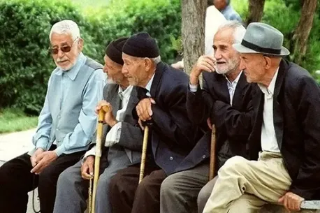 افزایش حقوق بازنشستگان؛ مطالبه اجرای مصوبه شورای عالی کار