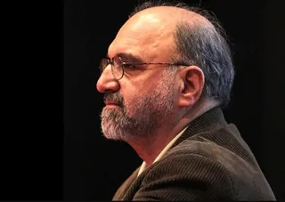 سروده جدید عبدالکریم سروش: دعا کنیم که دشمن به خاک بنشیند/ وطن فروش به خاک هلاک بنشیند