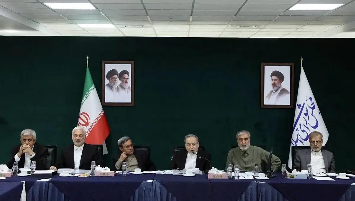 عراقچی در مجلس از شروط ایران برای بازگشایی تنگه هرمز گزارش داد