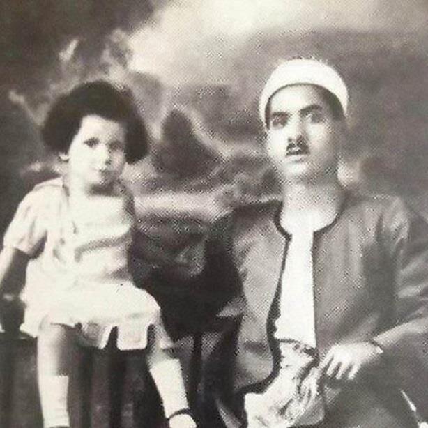 ام‌کلثوم و پدرش