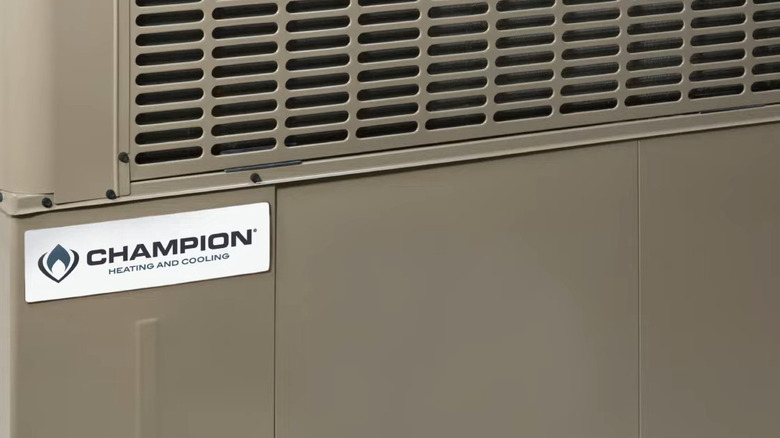 چمپیون (Champion)