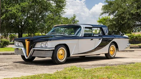 طراحی آلمانی، مهندسی آمریکایی؛ عجیب ترین خودرو دهه 50 میلادی (+تصاویر)