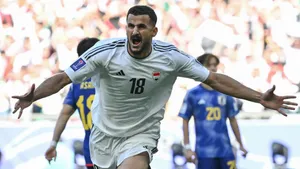 فوتبالیست مشهور عراق به محض ورود به آمریکا دستگیر شد