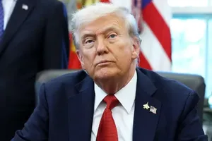 درخواست ترامپ برای برگزاری جلسه اضطراری با غول های اسلحه ساز/ پنتاگون درخواست50 میلیارد دلار بودجه کرد
