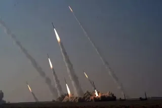 لحظه اصابت موشک حزب‌الله به هدف خود در اراضی اشغالی