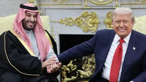 اکسیوس: ترامپ پیش از حمله عربستان به حوثی‌ها، به بن‌سلمان چراغ سبز داده بود