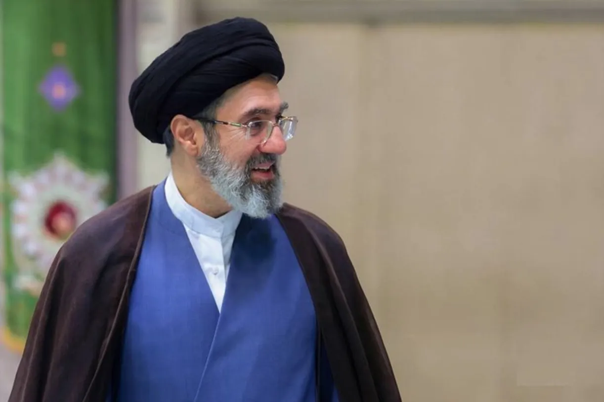نگاهی روانشناختی به شخصیت آیتالله سیدمجتبی خامنهای