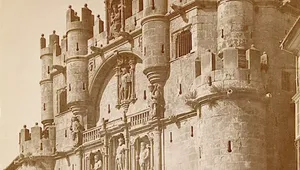 طاق سانتا ماریا در اسپانیا (+عکس)