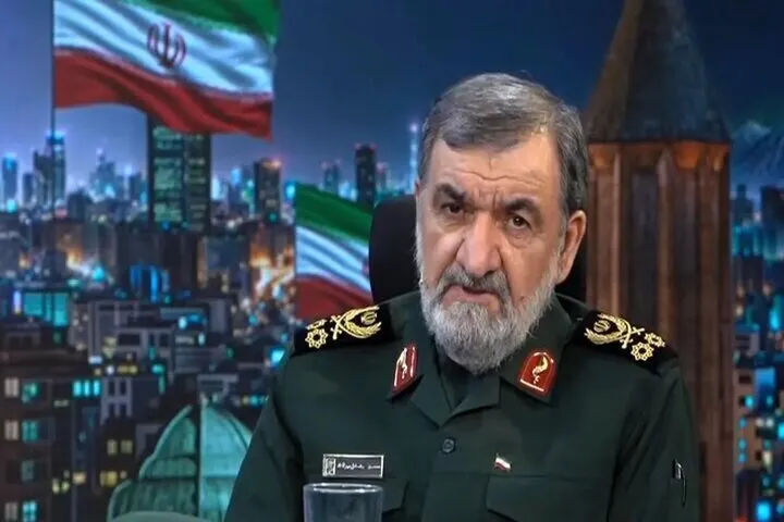 محسن رضایی: اقدامات آمریکا و اسرائیل به ما اجازه می‌دهد از پیمان منع گسترش سلاح‌های هسته‌ای خارج شویم