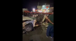 برخورد پژو پارس با تریلی ۲ کشته بر جای گذاشت (فیلم)