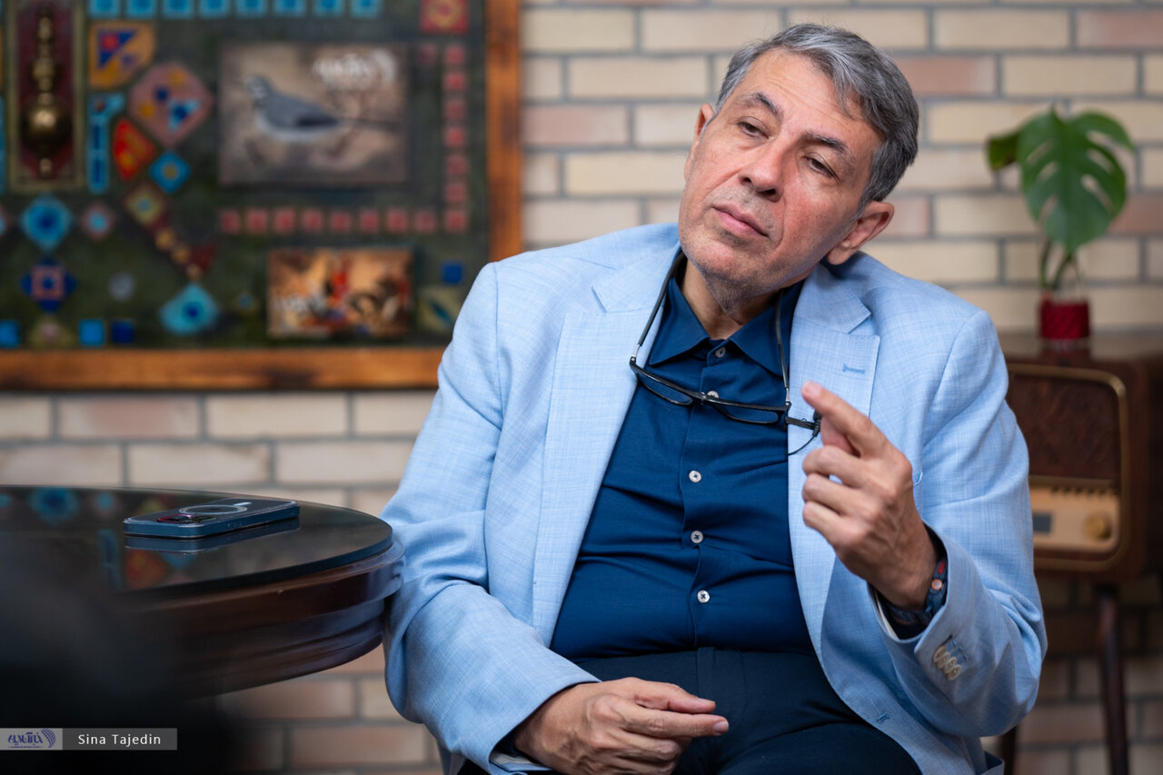 دکتر امیرمحسن ضیایی دکتر امیرمحسن ضیایی