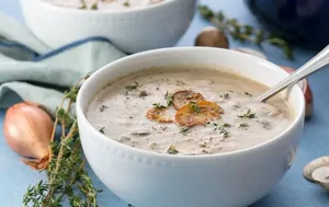 طرز تهیه سوپ شیر ؛ غذای نرم و مغذی برای بچه‌ها و رژیم‌های سبک
