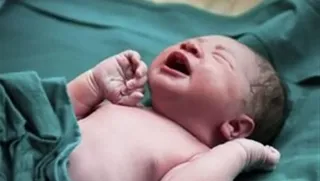 تولد بیش از 72 هزار نوزاد در 32 روز جنگ