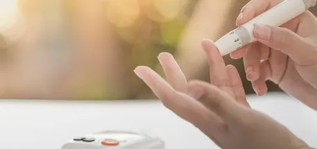 دیابت چیست؟ آشنایی کامل با علائم، انواع، روش تشخیص و درمان