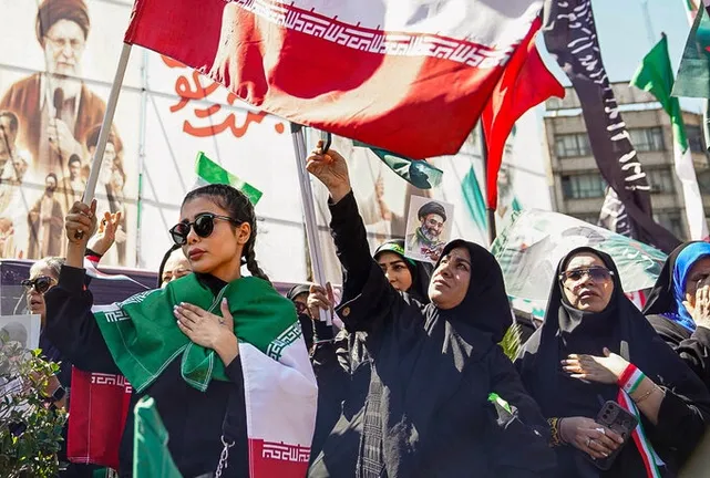 مراسم اربعین شهادت آیت الله سید علی خامنه ای در تهران (عکس)