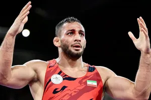 آذرپیرا با دومین برد ۱۰-۰ به نیمه‌نهایی رسید؛ حریف ژاپنی در انتظار
