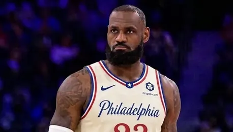 لبران جیمز برای چهارمین فصل متوالی مسن‌ترین بازیکن NBA شد