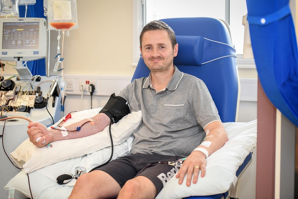 اهدای سلول های بنیادی از خون محیطی