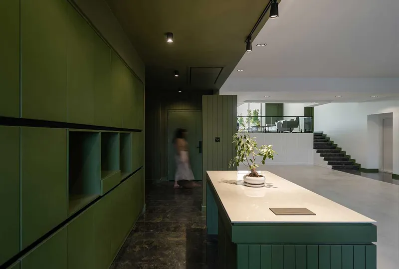 معماری ساختمان مسکونی میان در مشهد