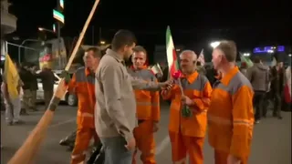 پاکبان تهرانی: تا زمانی که دهن ترامپ را گل نگیریم، پرچم ایران را زمین نمی‌گذاریم