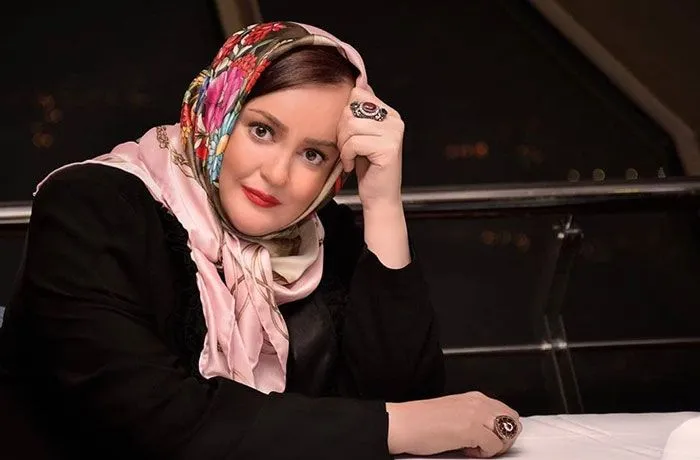 نعیمه نظام دوست : چرا با جنیفر لوپز و شکیرا این کار را کردند؟