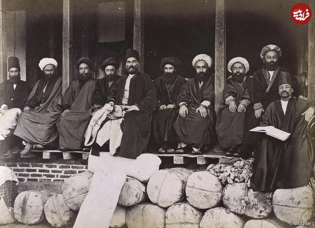 عکس یادگاری «تاجران ثروتمند ایرانی» در دوران قاجار