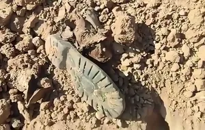 تفحص پیکر مطهر ۲ شهید دفاع مقدس در چیلات ایلام
