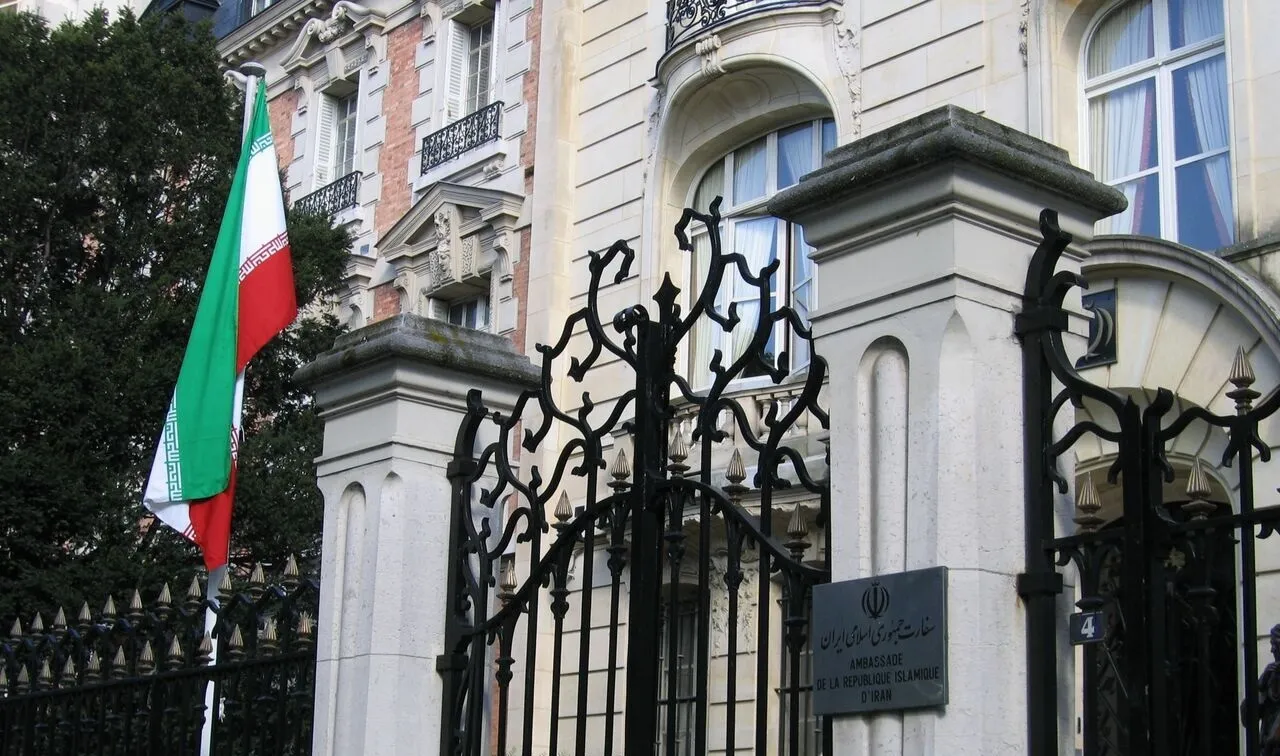 سفارت ایران در فرانسه: مطالب روزنامه لوفیگارو داستان‌سرایی محض است