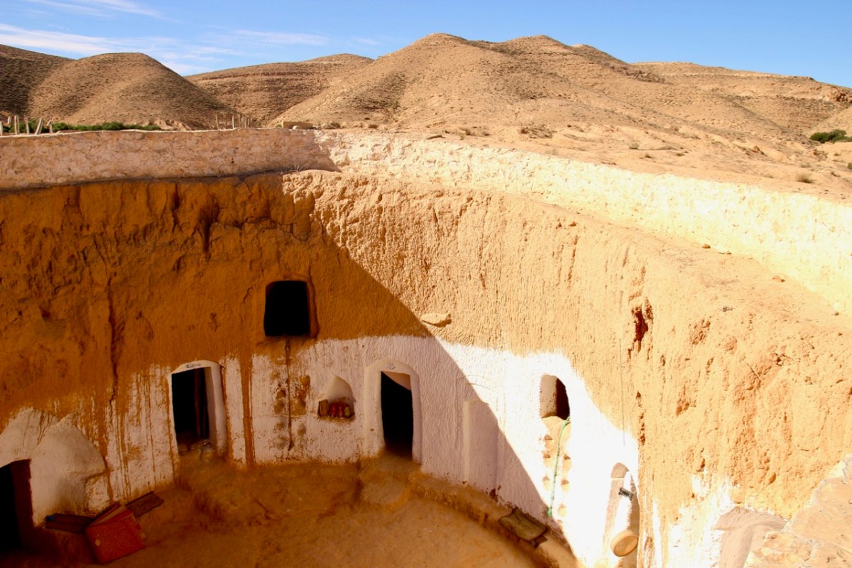 خانه های زیرزمینی روستای مطماطه در تونس