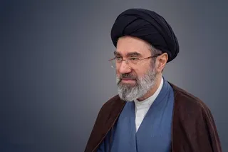 رهبر انقلاب درباره تفاهم‌نامه ایران و آمریکا: نظر دیگری داشتم/ با تعهد رئیس جمهور محترم، اجازه اش را صادر کردم