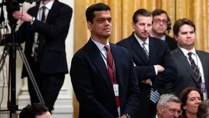 یک مشاور ارشد کاخ سفید استعفا کرد