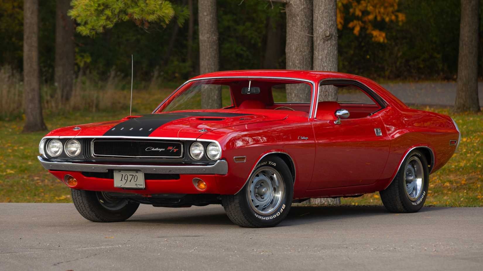 دوج چلنجر (Dodge Challenger)