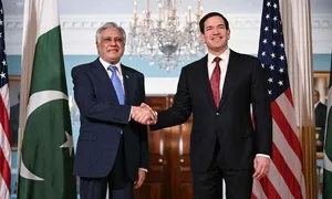 وزیرخارچه پاکستان در واشنگتن با همتای آمریکا خود دیدار می کند