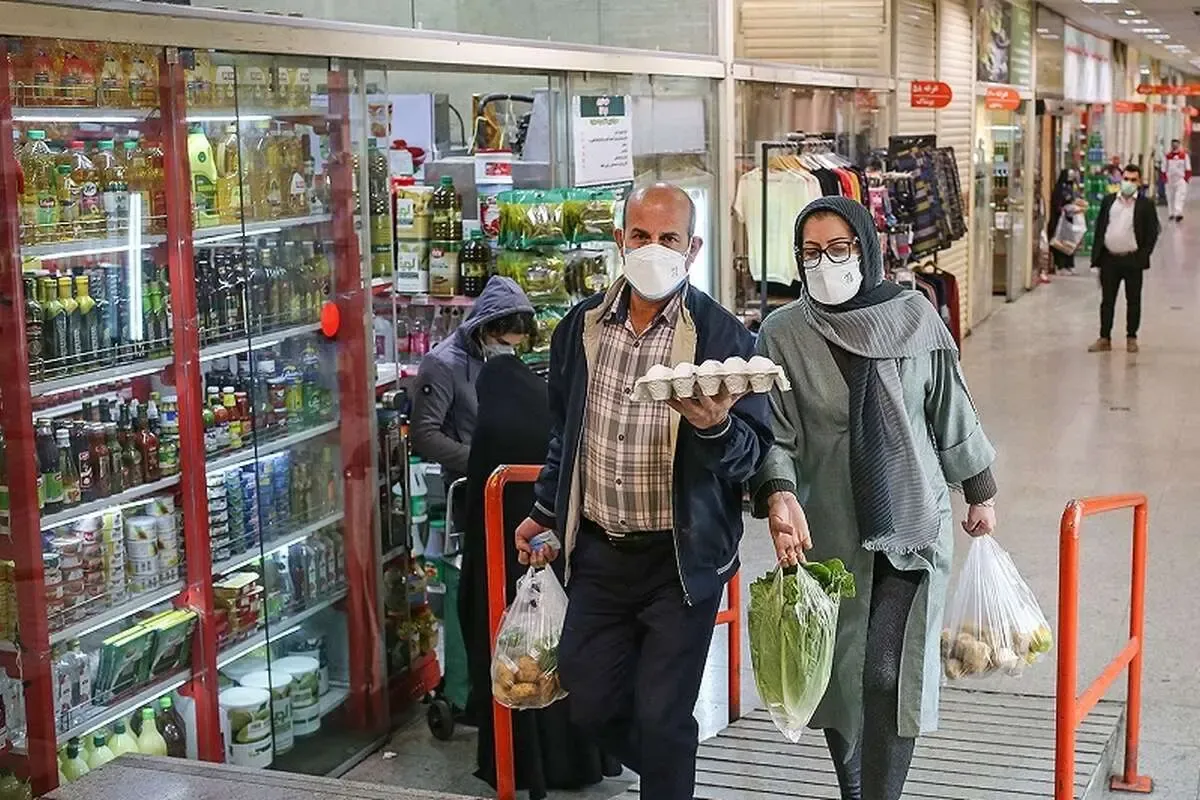 سقوط قدرت خرید؛ وقتی حقوق روزانه، کمتر از یک شانه تخم‌مرغ است