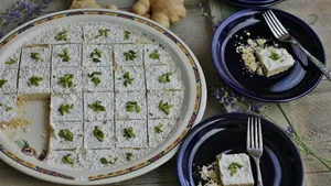طرز تهیه حلوای زنجبیلی مقوی و گرم
