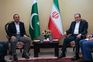 دیدار فرمانده ارتش پاکستان با وزیر امور خارجه