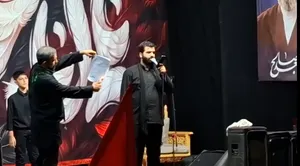 مصوبه شورای عالی امنیت ملی را با امضای مقامات سیاسی و نظامی، آتش زدند