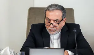 واکنش عراقچی به اظهارات نتانیاهو درباره کشاندن آمریکا به جنگ: «افعی!»
