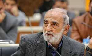 حسین شریعتمداری: باید از NPT خارج شویم؛ دارد دیر می شود